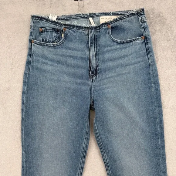Rag Bone Peyton Mid Rise Bootcut Jeans Misty Wash‎ Distressed Raw Hem Size 30